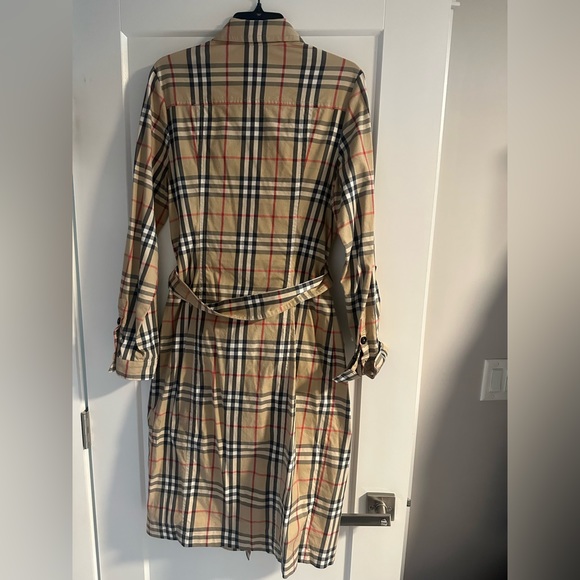 Burberry shirt dress - Picture 2 of 7